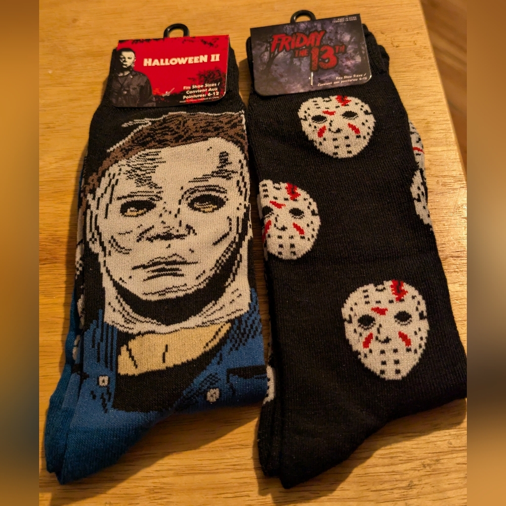 Friday the 13th Jason & Halloween II Michael Myers Novelty Socks Pair Size 6-12